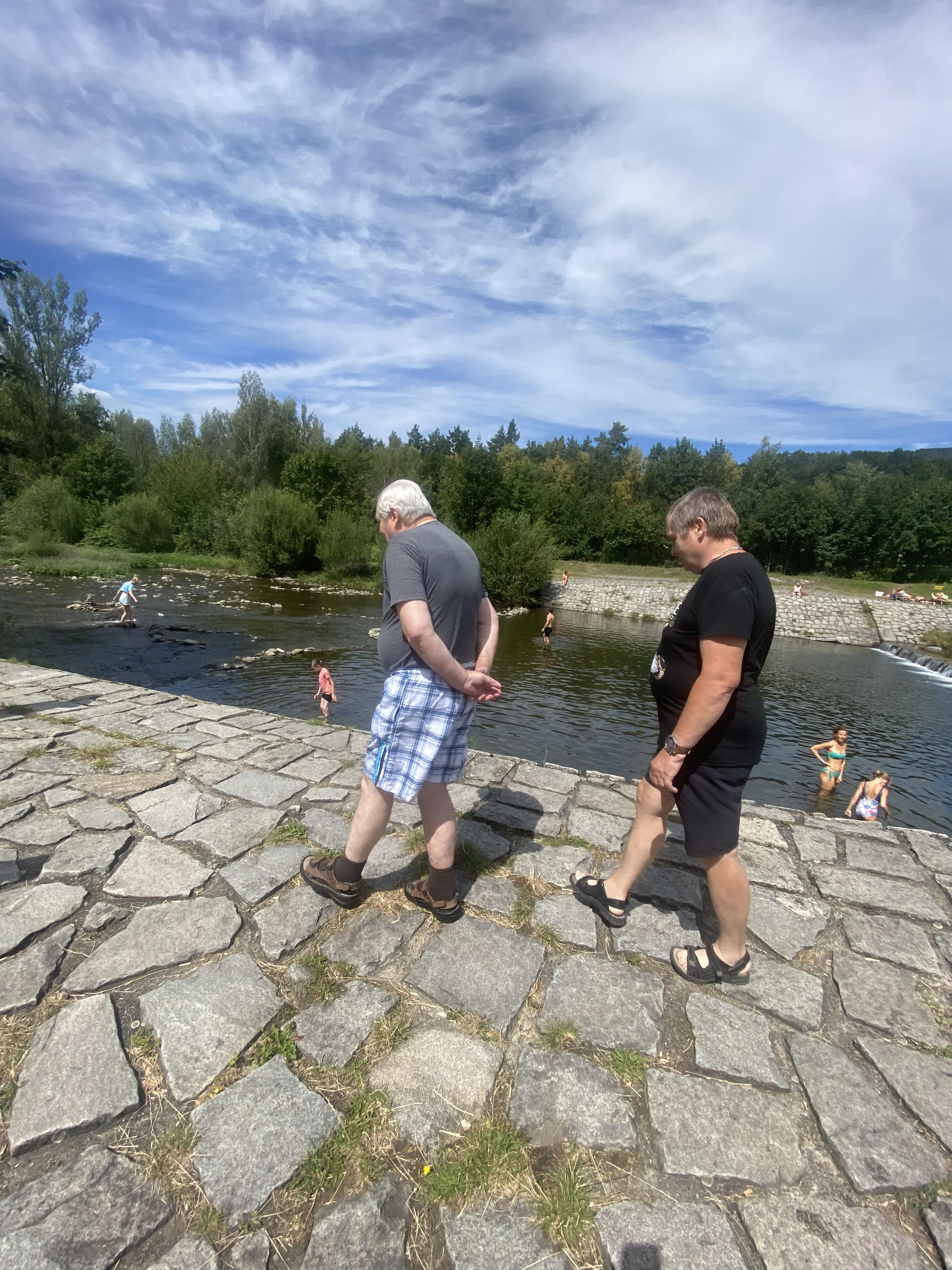 Procházka a koupání v řece Morávce a občerstvením v restauraci U Bobra